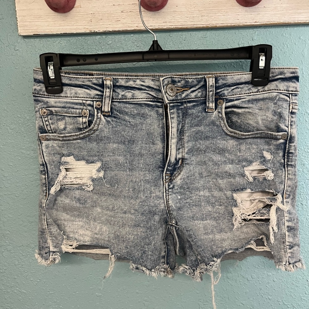 American Eagle size 12 midi next level stretch shorts.